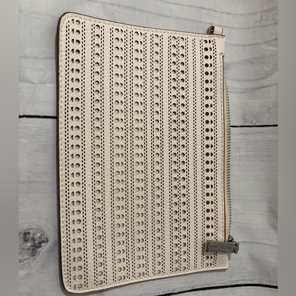 Anne Klein pouch (missing wristlet), cream color, EC